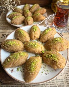 Unlu İrmik Helvası Tarifi