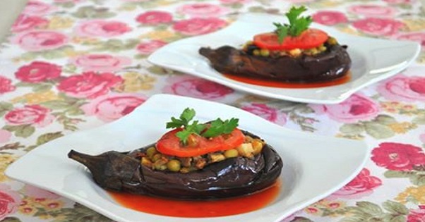 Etli Sebzeli Karnıyarık Tarifi