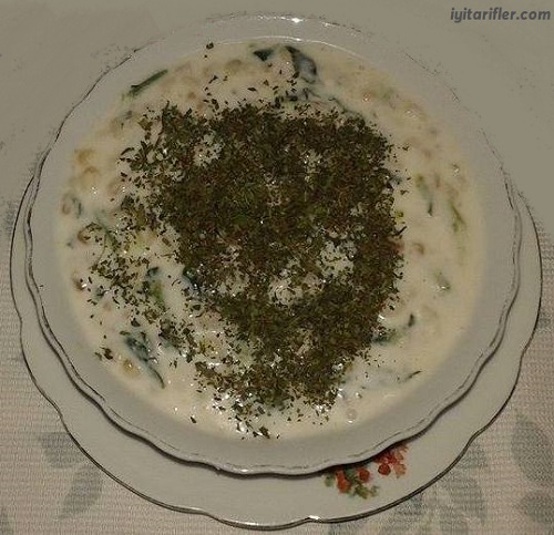 Yoğurtlu Çorba Tarifi