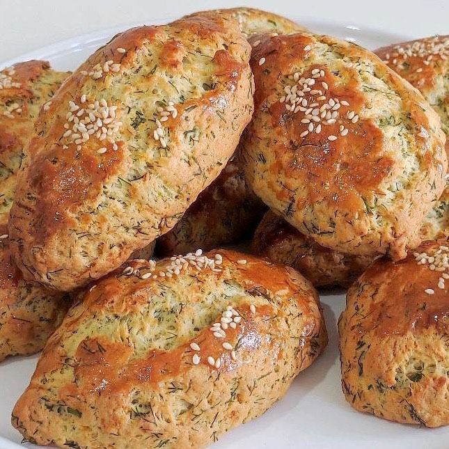 Lezzeti Benzersiz Kıyır Kıyır Dereotlu Poğaça