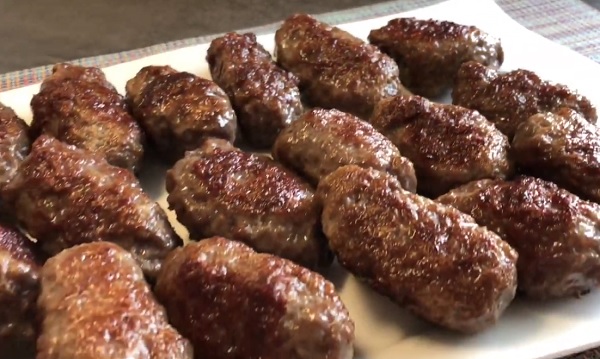 İnegöl Köfte Nasıl Yapılır, Tarifi 