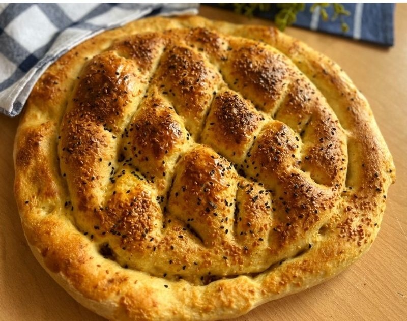 Taş Fırın Lezzetinde Ramazan Pidesi